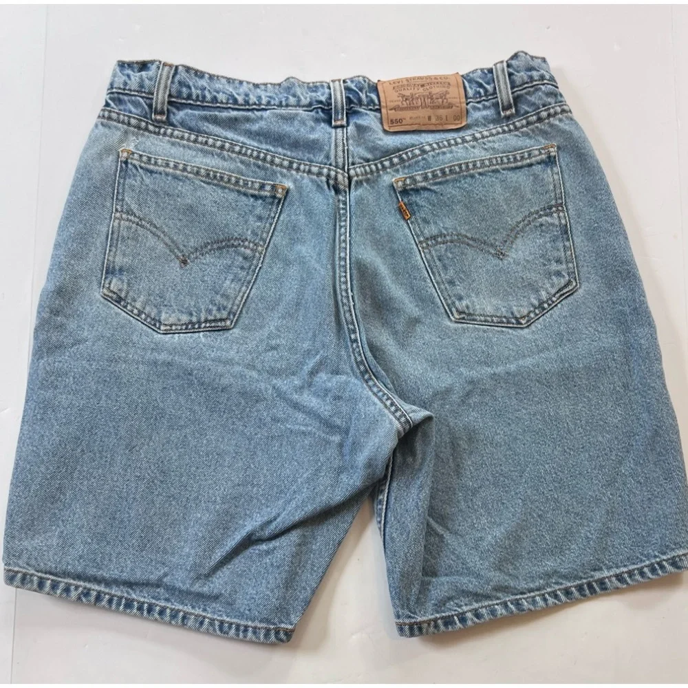 ❌SOLD❌ Relaxed Levi 550 Shorts - Picture 7 of 9